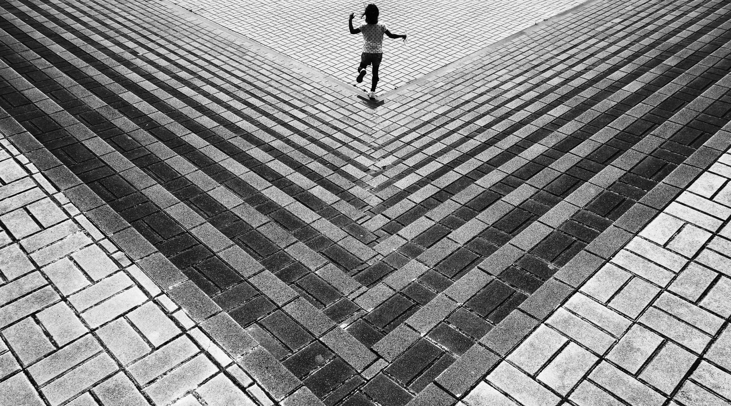 Point of View: Japanese Street Photography